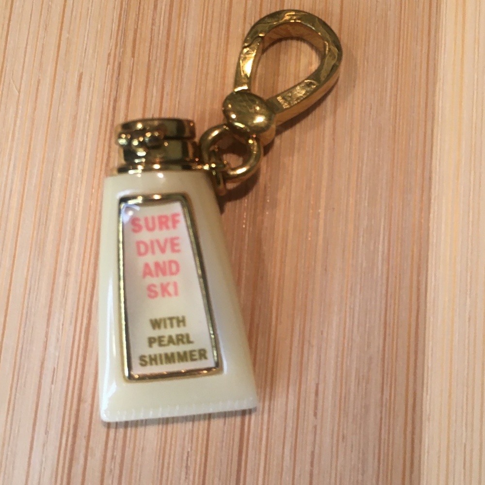 RARE VINTAGE Juicy couture shimmer sunscreen  charm